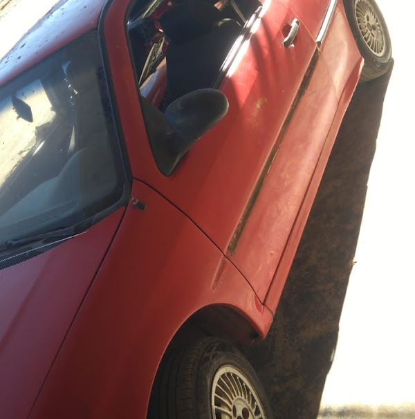 Foto 2 Lanternagem e Pintura Mazon