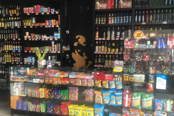 Foto 1 Adriano Bar e Distribuidora de Bebidas