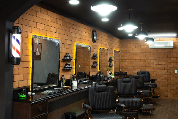 Foto 1 Barbearia do Canhão