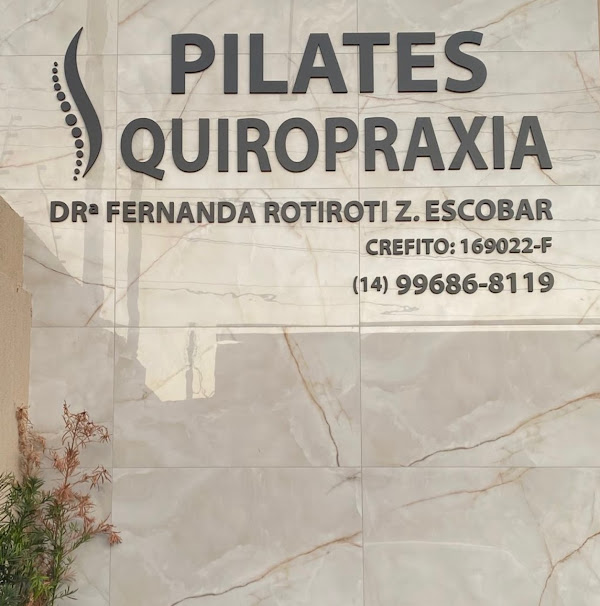 Dra. Fernanda Rotiroti Especialista em Quiropraxia COFFITO