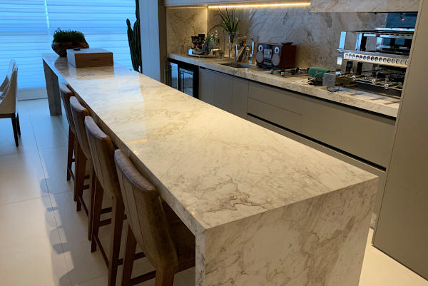 Foto 1 MARMORARIA Deus é Fiel