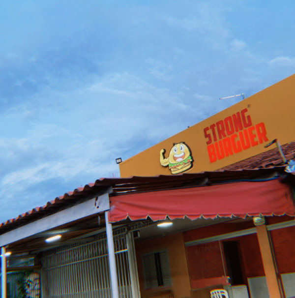 STRONG BURGUER