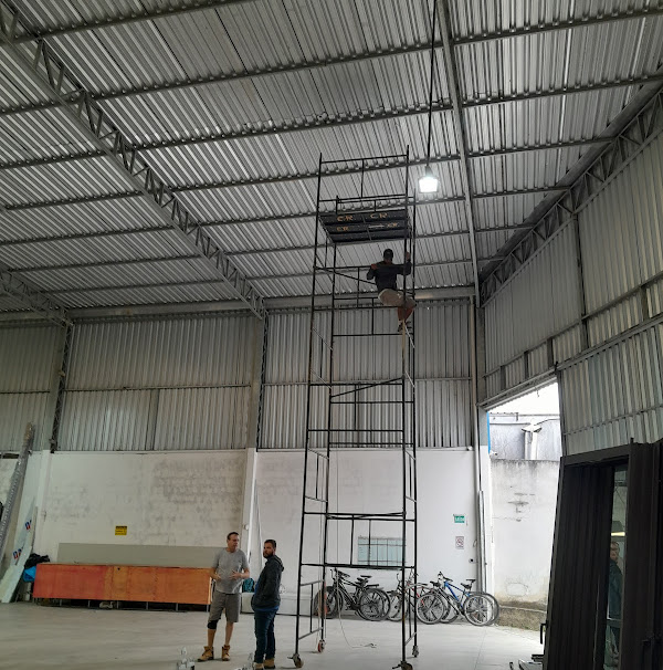 Harri & Marriq | Soluções em elétrica