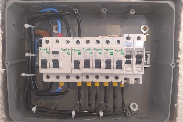 Foto 1 Eletricista, Serviços elétricos, automação, Câmeras, Ampere BC