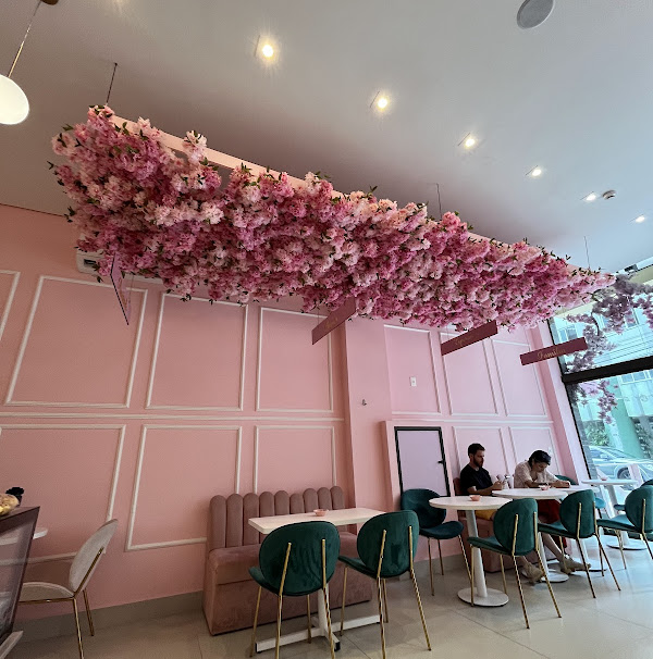 Foto 3 Encanto Rosa - Café e Confeitaria