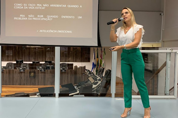 Foto 1 Psicóloga Raissa Taglietti