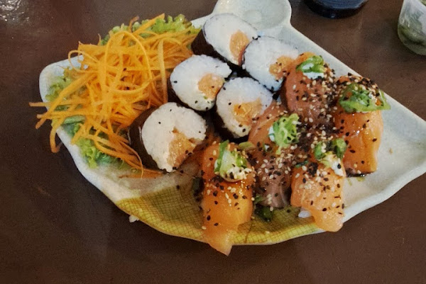 Foto 1 Nozuki Sushi Bar