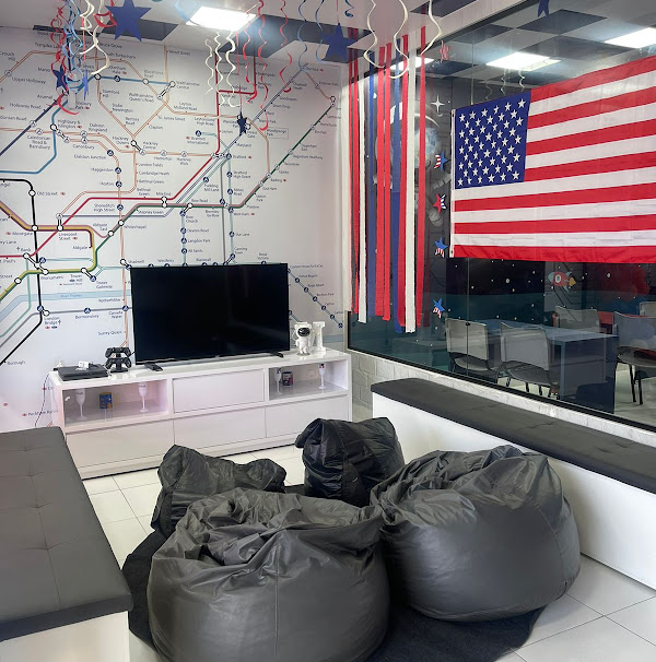 Foto 1 Minds Bacabal - Curso de Inglês Online e Presencial