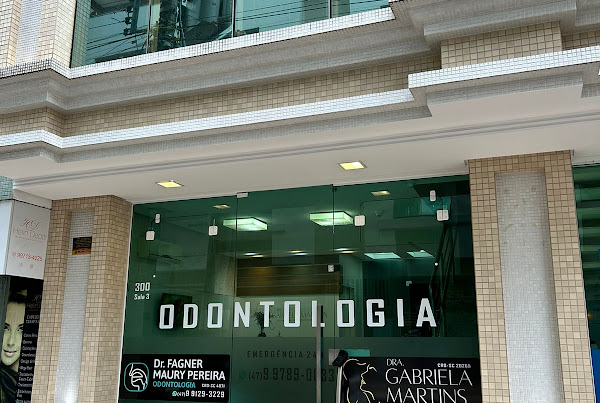 Ronco | Dr. Fagner Amaury | Apneia do Sono | Implante Dentário em Balneário Camboriú