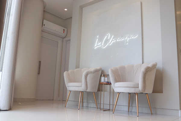 Foto 1 Le Clinique Odontologia | Dentistas em Balneário Camboriú