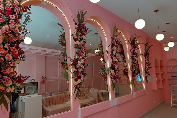 Foto 1 AVS Vidraçaria- Alumínio - Vidros - Serviços| Box | Esquadrias| Coberturas | em Balneário Camboriú