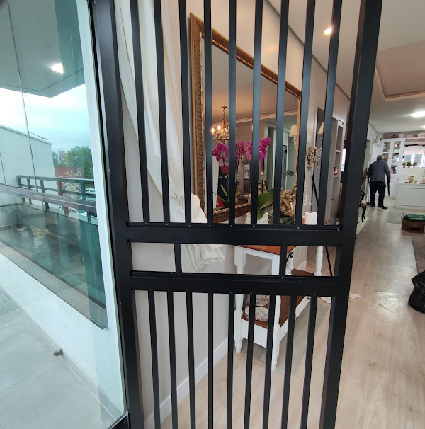 Foto 3 AVS Vidraçaria- Alumínio - Vidros - Serviços| Box | Esquadrias| Coberturas | em Balneário Camboriú