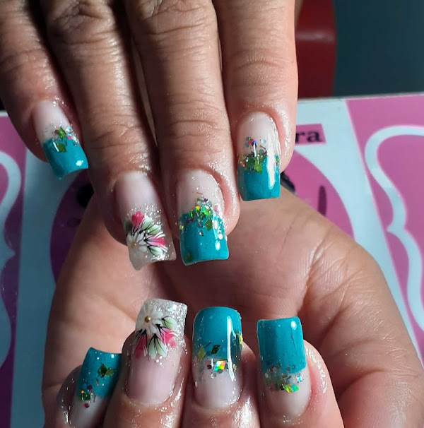 Foto 1 Esmalteria Yahara