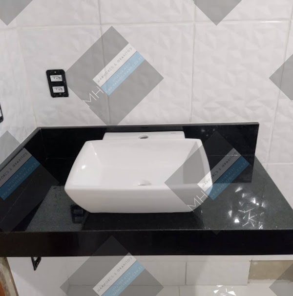 Foto 3 MH MÁRMORES E GRANITOS