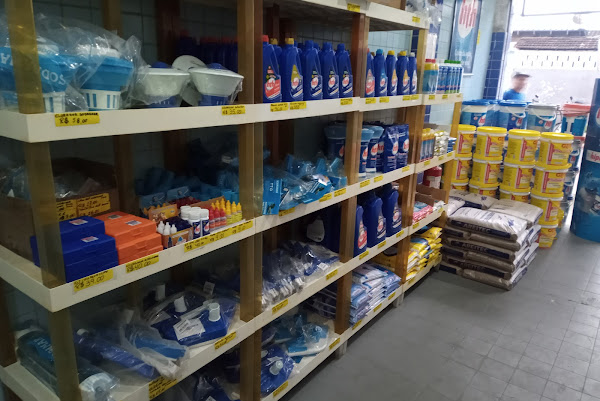 Foto 1 Loja de Piscina Ubaclean Comercial