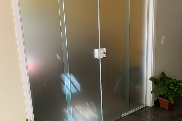 Foto 2 Vidraçaria Rodrigues Ubatuba