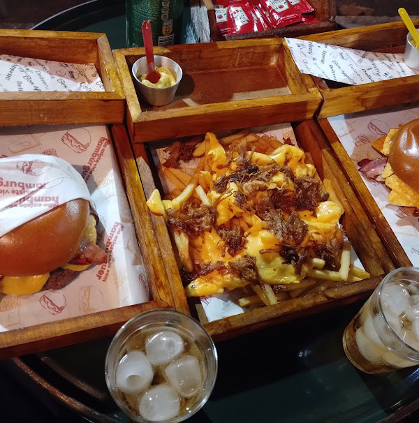 Foto 2 El Rancho Burguers