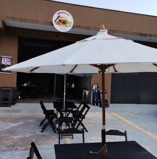 Mana''s Hamburgueria e Petiscaria