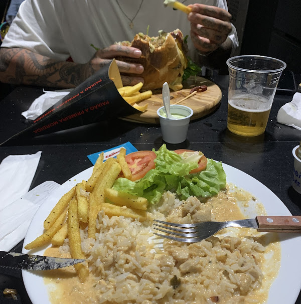 Foto 2 Mordidela Ubatuba - Burger & Grill