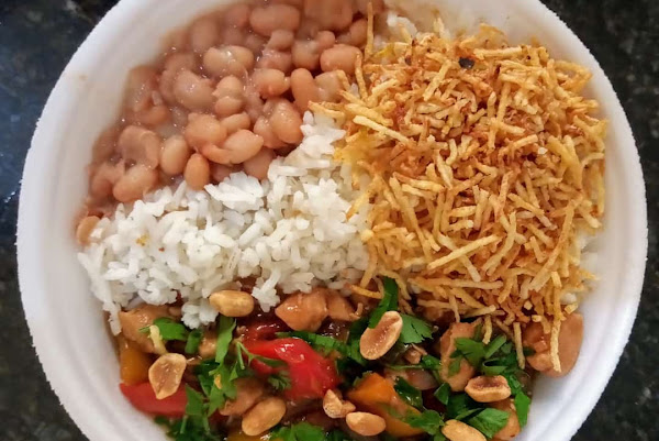 Foto 1 Nina Marmitex