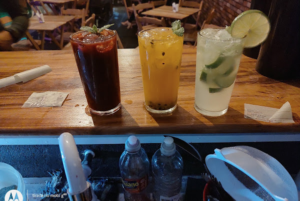 Foto 2 Mamuth Music Bar e Hospedagem