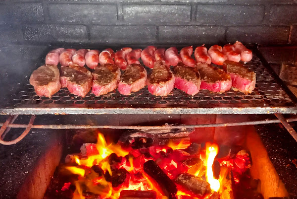 Foto 1 Cozinheiro e Churrasqueiro Ubatuba