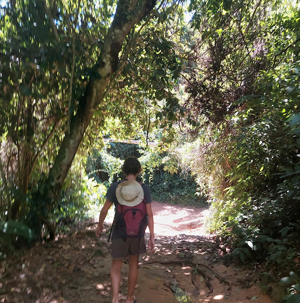 Foto 2 Trilha Praia do Cedrinho