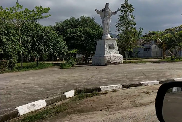 Foto 1 Estátua do Cristo