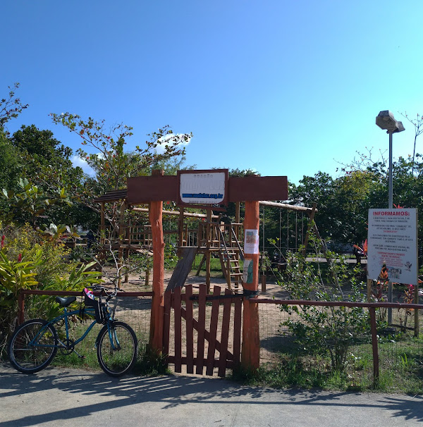 Foto 2 Estátua do Cristo