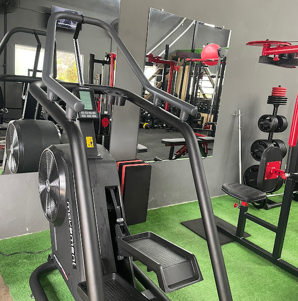 Foto 2 Studio Metal Gym Ubatuba