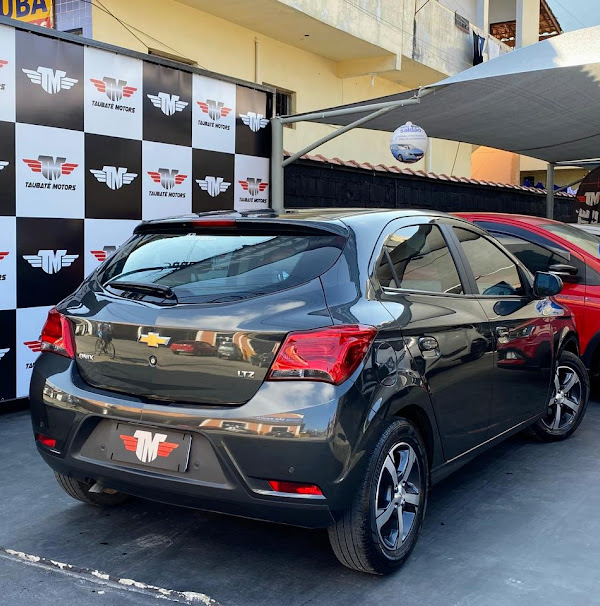 Foto 1 Alison Automóveis