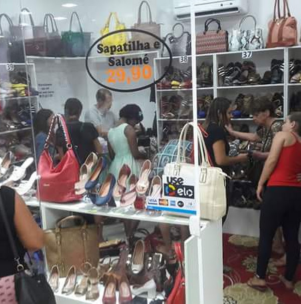 Isa Cardoso Calçados e Acessórios