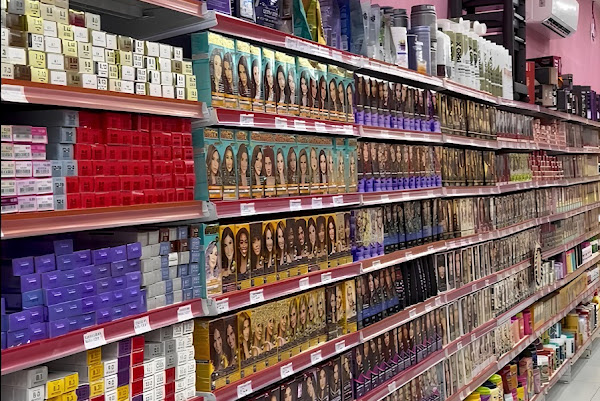 Foto 2 Cosméticos Maná