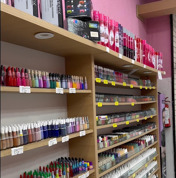 Foto 3 Cosméticos Maná