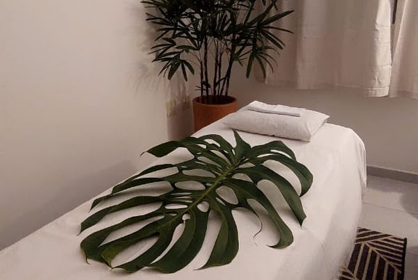 Alê Silva Massoterapeuta