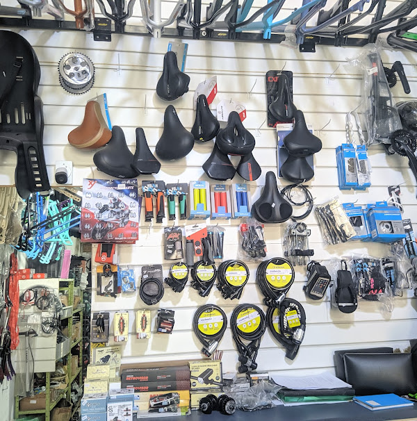 Foto 2 Jerusalém Bikes | Consertos | Acessórios | Bikes Novas e Usadas | Aluguel de Bike | Bicicletaria em Ubatuba