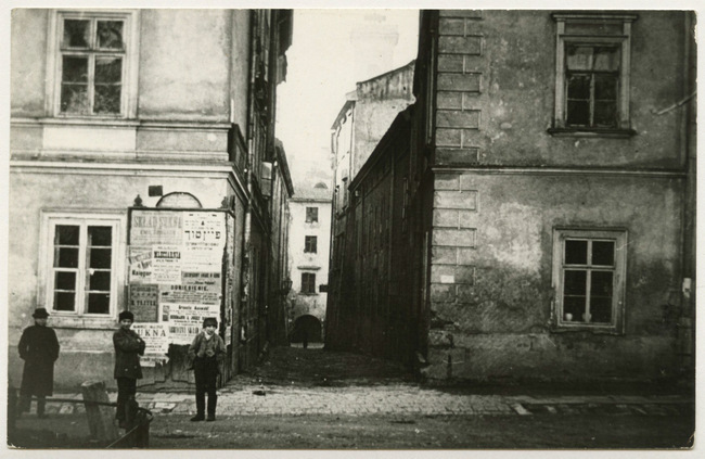 301351_ya-rg1853-box1-017